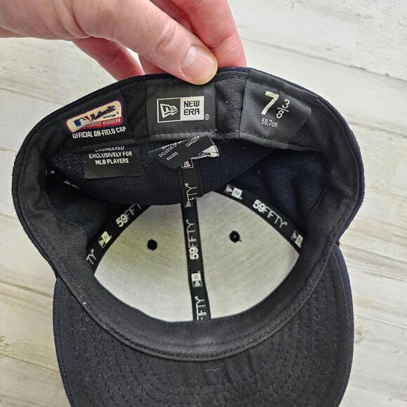 New Era 59Fifty HOUSTON ASTROS Official On-Field Cap Fitted 7 3/8 (paint specs) - Picture 3 of 3